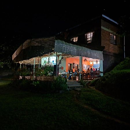 Blend Lodge And Kitchen - Pakachere 좀바 외부 사진